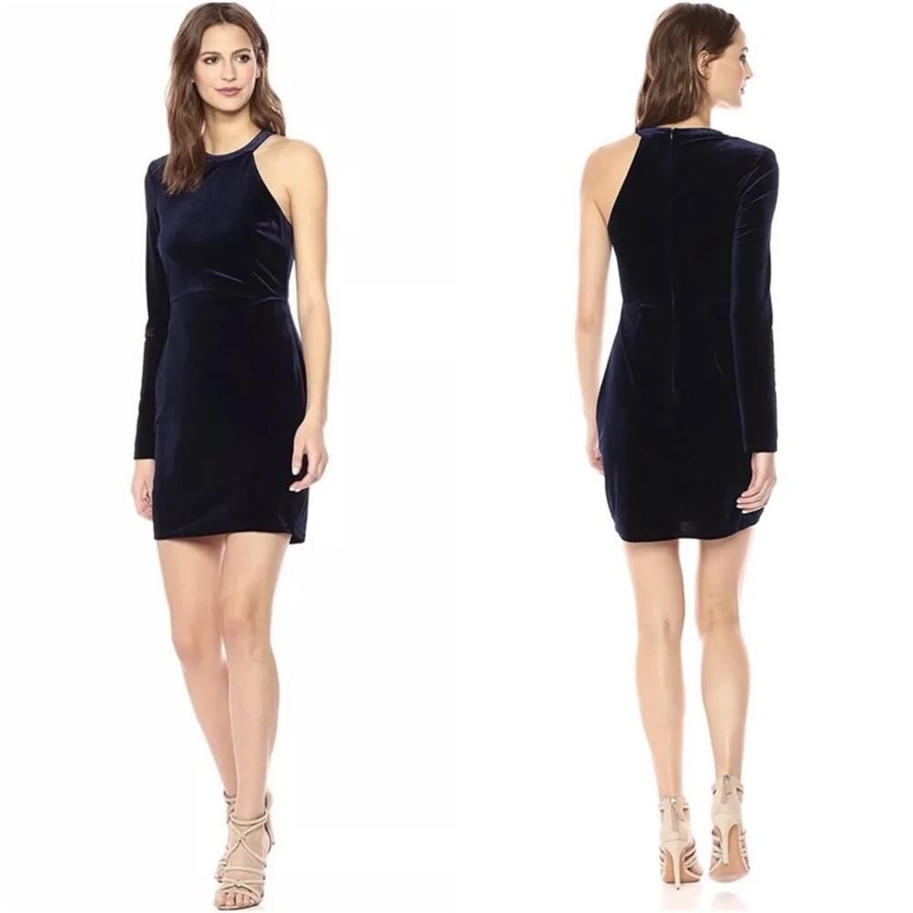 NEW ASTR The Label Navy Velvet One Shoulder Dress